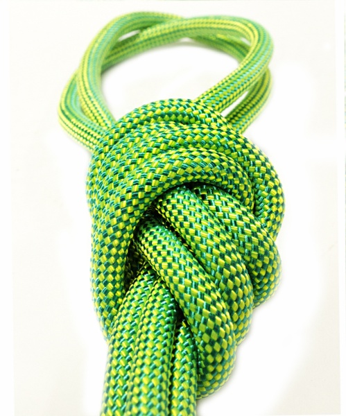 skakalka_dlya_khudozhestvennoy_gimnastiki_2_5_m_zelenayazb_enl